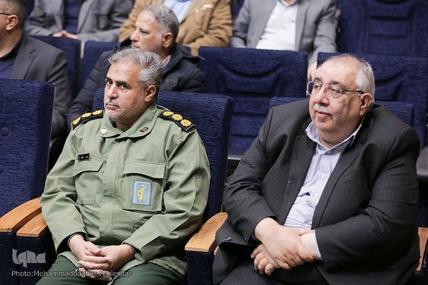 گردهمایی ایثارگران و پیشگامان انقلاب اسلامی در اصفهان