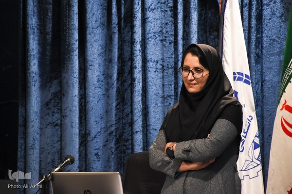 دور نیمه‌نهایی مسابقات ملی مناظره دانشجویان در اصفهان