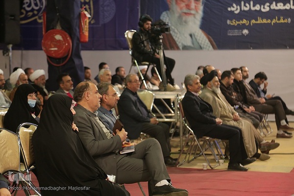 همایش چهارسوق قرآنی در نمایشگاه قرآن اصفهان