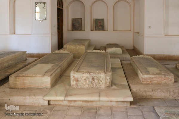 تکیه بختیاری‌های تخت فولاد