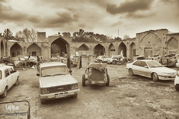 گذشته استمراری؛ کاروانسرای ملک