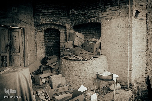 گذشته استمراری؛ کاروانسرای ملک