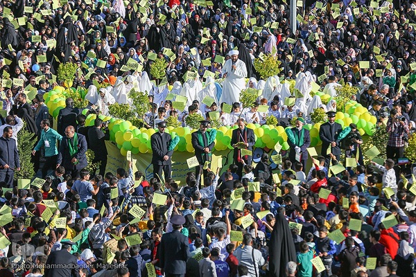 جشن روزه‌اولی‌ها در حرم حضرت زینب خواهر امام رضا (ع)