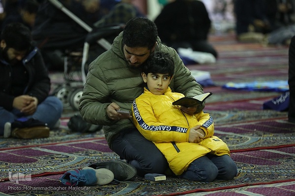 مراسم شب ۱۹ رمضان در مسجد جامع اصفهان