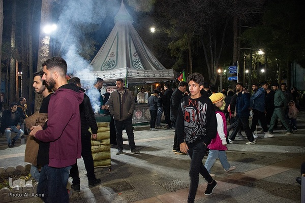 حال و هوای شب ۱۹ رمضان در گلستان شهدای اصفهان