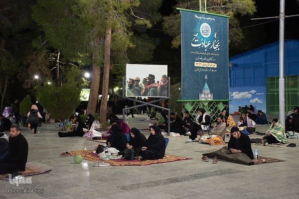 حال و هوای شب ۱۹ رمضان در گلستان شهدای اصفهان