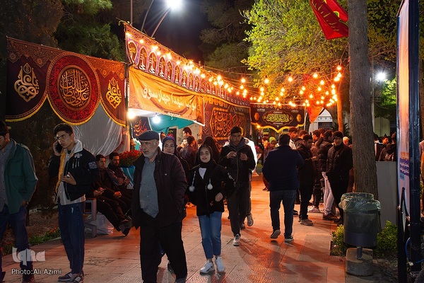 حال و هوای شب ۱۹ رمضان در گلستان شهدای اصفهان