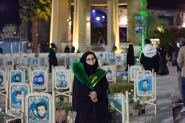 حال و هوای شب ۱۹ رمضان در گلستان شهدای اصفهان