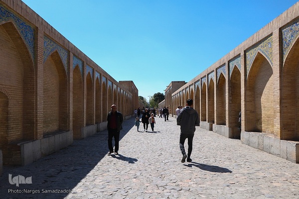 گشت‌وگذار نوروزی بر فراز زاینده‌رود