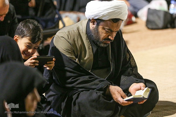 مراسم احیای شب ۲۳ رمضان در مصلای اصفهان