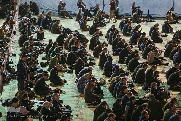 مراسم احیای شب ۲۳ رمضان در مصلای اصفهان