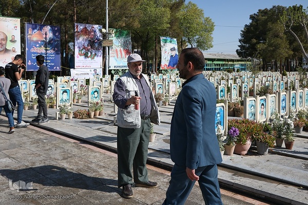 گلستان شهدای اصفهان در انتظار پیکر شهید زاهدی