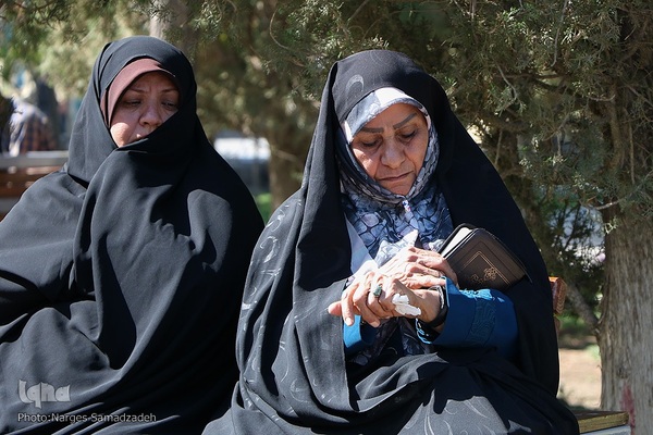 گلستان شهدای اصفهان در انتظار پیکر شهید زاهدی