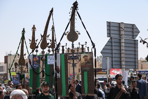 آیین تشییع و خاکسپاری پیکر شهید زاهدی در اصفهان