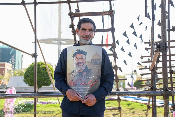 آیین تشییع و خاکسپاری پیکر شهید زاهدی در اصفهان