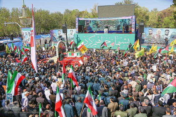 آیین تشییع و خاکسپاری پیکر شهید زاهدی در اصفهان