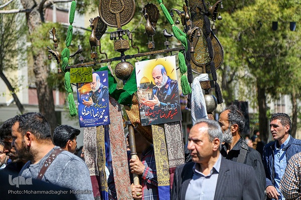 آیین تشییع و خاکسپاری پیکر شهید زاهدی در اصفهان