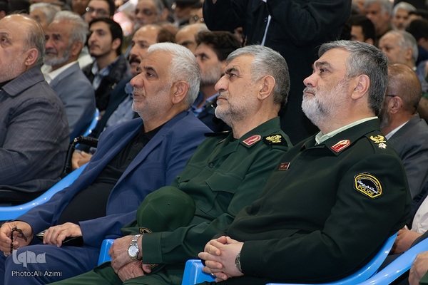 مراسم هفتمین روز شهادت سردار زاهدی در اصفهان