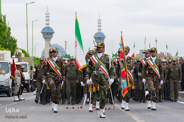 مراسم روز ارتش در اصفهان