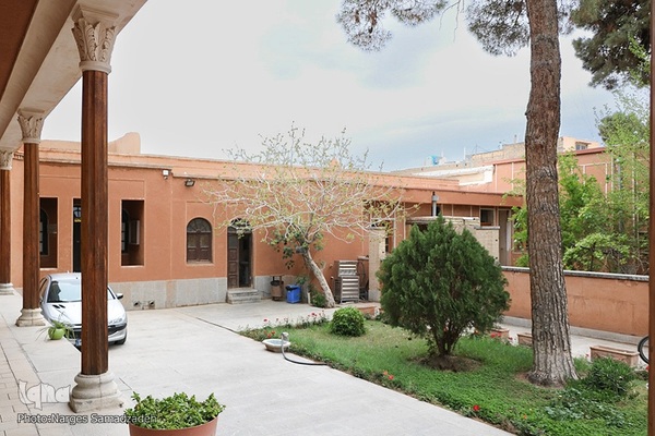 دانشگاه هنر اصفهان از قاب دوربین