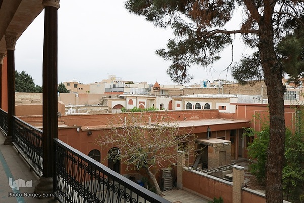 دانشگاه هنر اصفهان از قاب دوربین