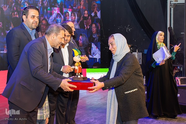 اختتامیه سومین مسابقه نقاشی کودکان و نوجوانان اصفهان