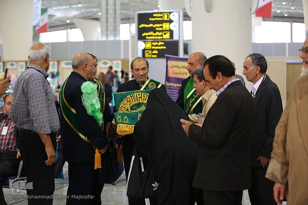 نخستین پرواز زائران اصفهانی به سرزمین وحی