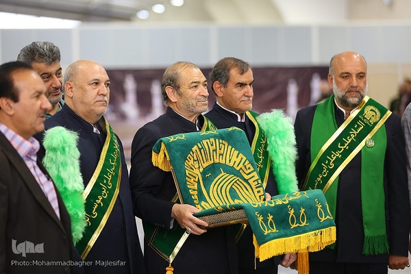 نخستین پرواز زائران اصفهانی به سرزمین وحی