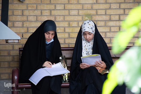 نوزدهمین آزمون اعطای مدرک تخصصی به حافظان قرآن در اصفهان