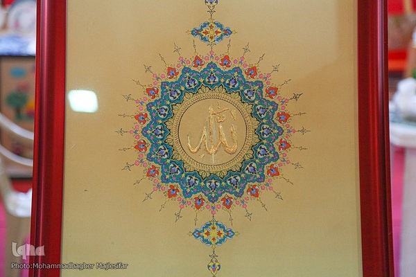 نمایشگاه هنری «شهردخت» در پل تاریخی شهرستان