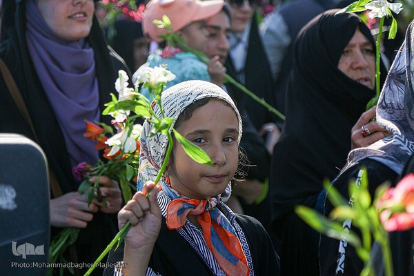 جشن دخترانه «خواهر خورشید» در اصفهان