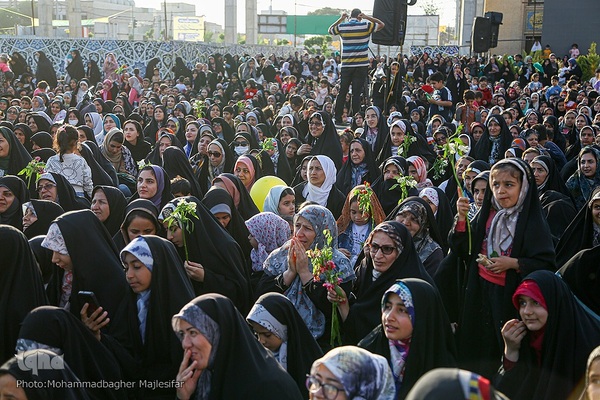 جشن دخترانه «خواهر خورشید» در اصفهان