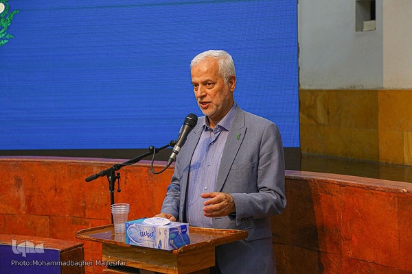 تکریم پاکبانان اصفهانی در دهه کرامت