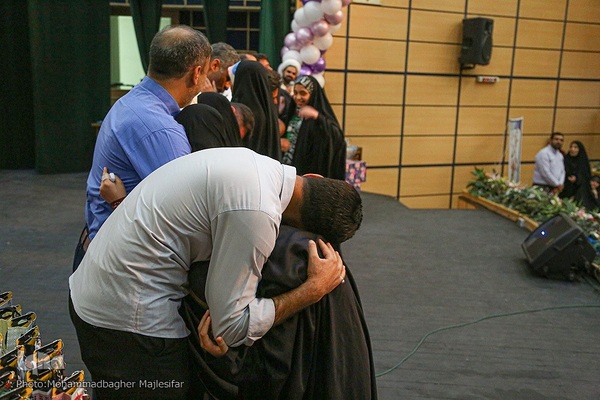 همایش تجلیل از قرآن‌آموزان مرکز حفظ ثامن‌الائمه (ع)