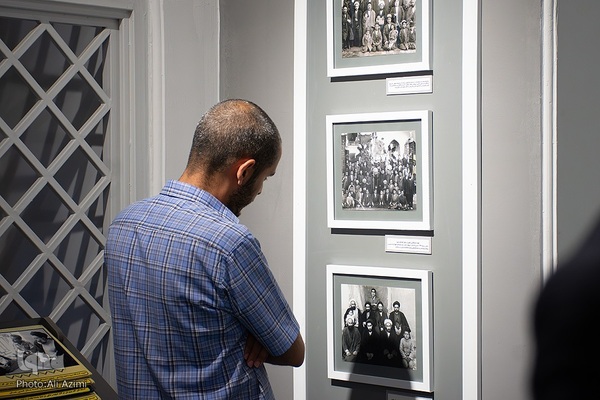 آیین گشایش عکس‌خانه تخت فولاد