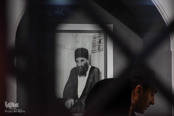 آیین گشایش عکس‌خانه تخت فولاد