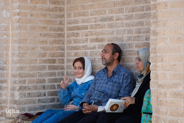 مراسم قرائت دعای عرفه در تخت فولاد