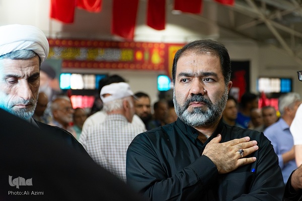 مراسم اربعین شهدای خدمت در اصفهان