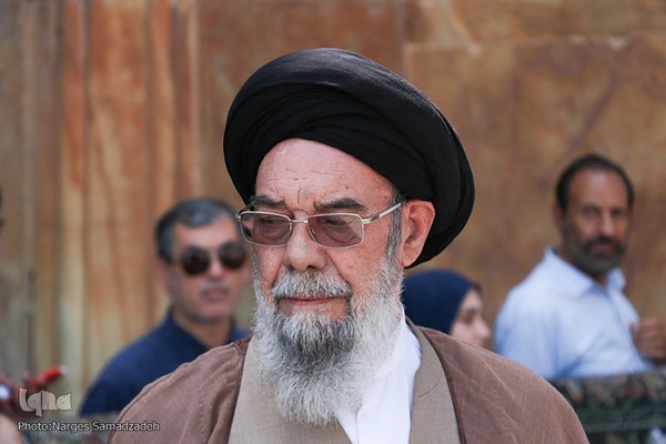 حماسه مشارکت نصف جهان در میدان نقش جهان