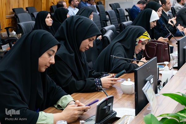 نشست خبری ستاد انتخابات استان اصفهان