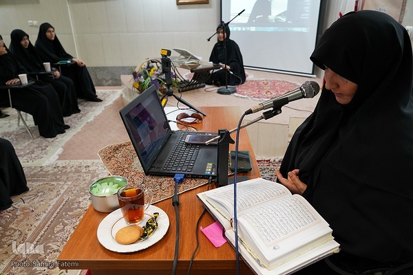 محفل «تالیات» در مؤسسه مهد قرآن اصفهان