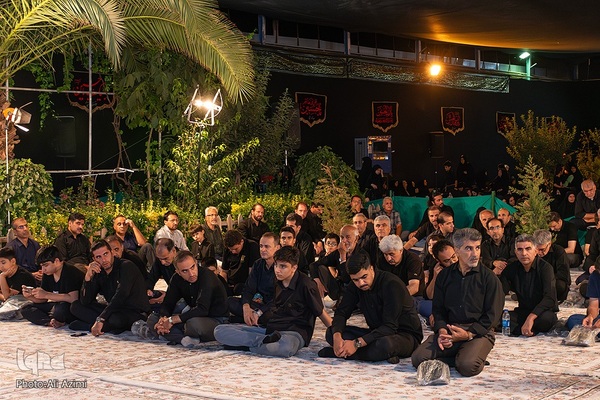 مراسم سوگواری شب تاسوعا در هیئت قرآنی علمدار ظهور اصفهان