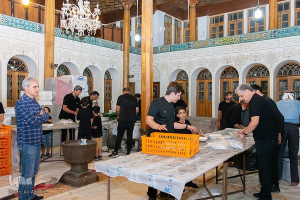 مراسم سوگواری شب تاسوعا در هیئت قرآنی علمدار ظهور اصفهان