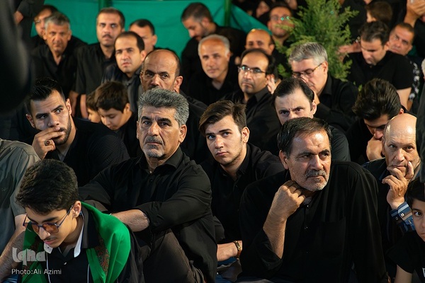 مراسم سوگواری شب تاسوعا در هیئت قرآنی علمدار ظهور اصفهان