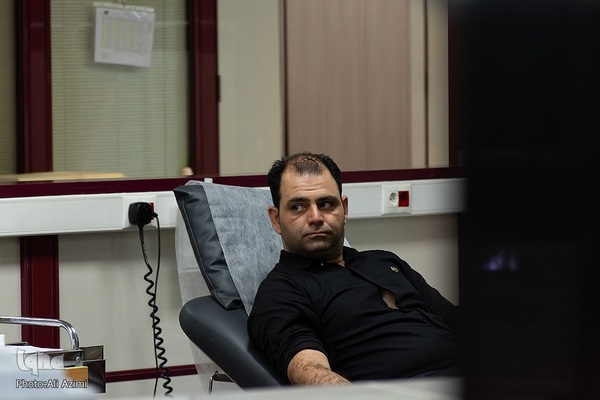 اهدای خون سوگواران اصفهانی در روز عاشورا