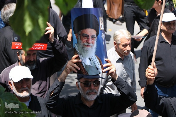 راهپیمایی نمازگزاران اصفهانی برای حمایت از مردم غزه