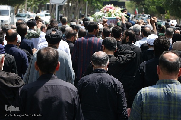 تشییع پیکر شهید «حسین سامی‌مقام» در اصفهان