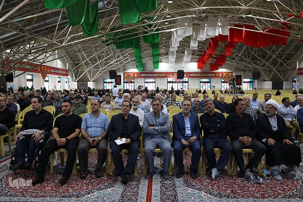 نخستین کنگره شهدای غریب اسارت اصفهان