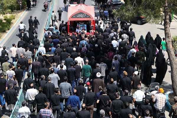 آیین تشییع و خاکسپاری پیکر شهید احمدرضا افشاری