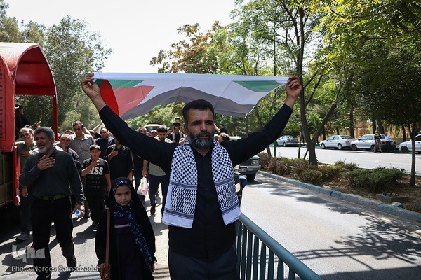 آیین تشییع و خاکسپاری پیکر شهید احمدرضا افشاری